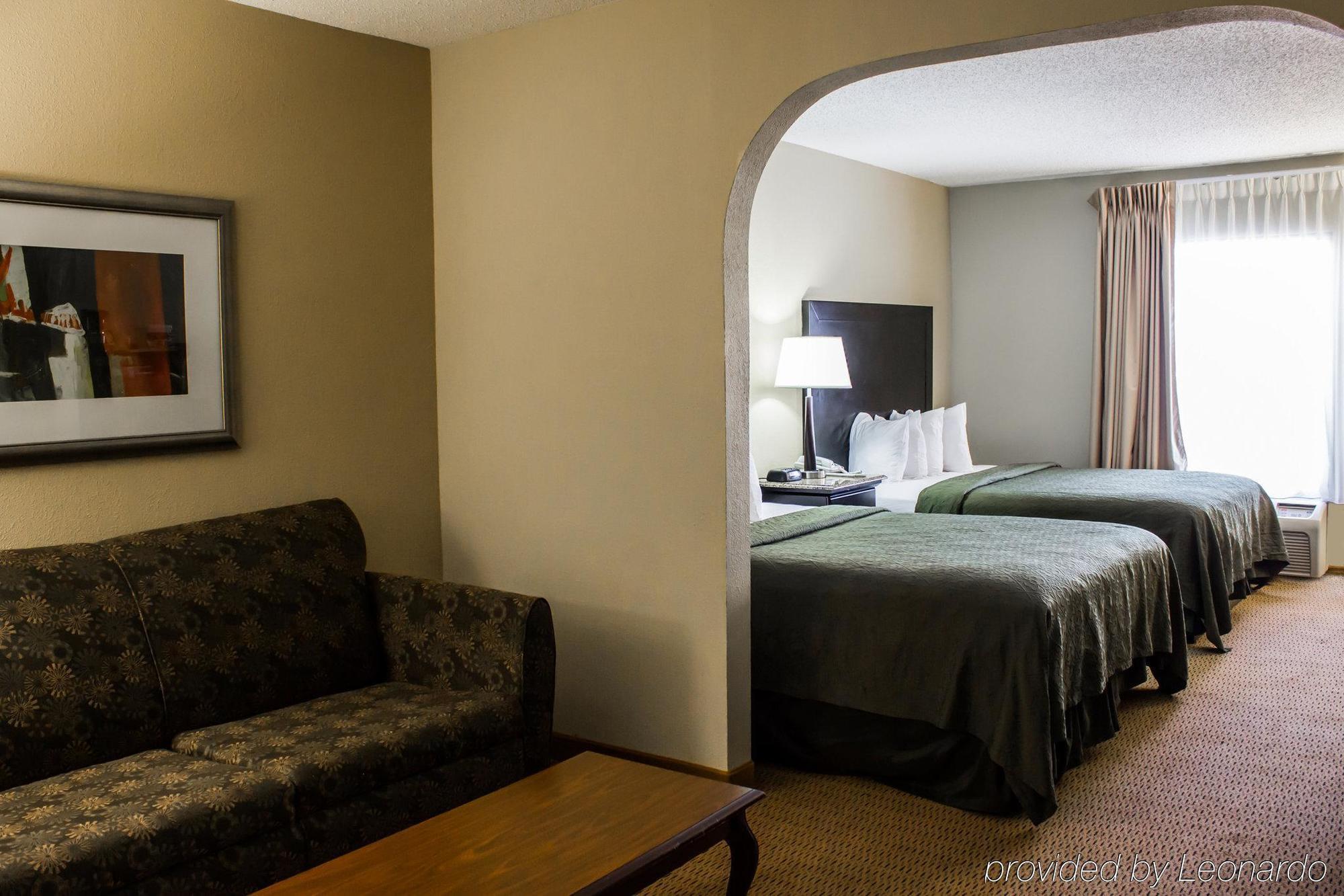 Quality & Hotel