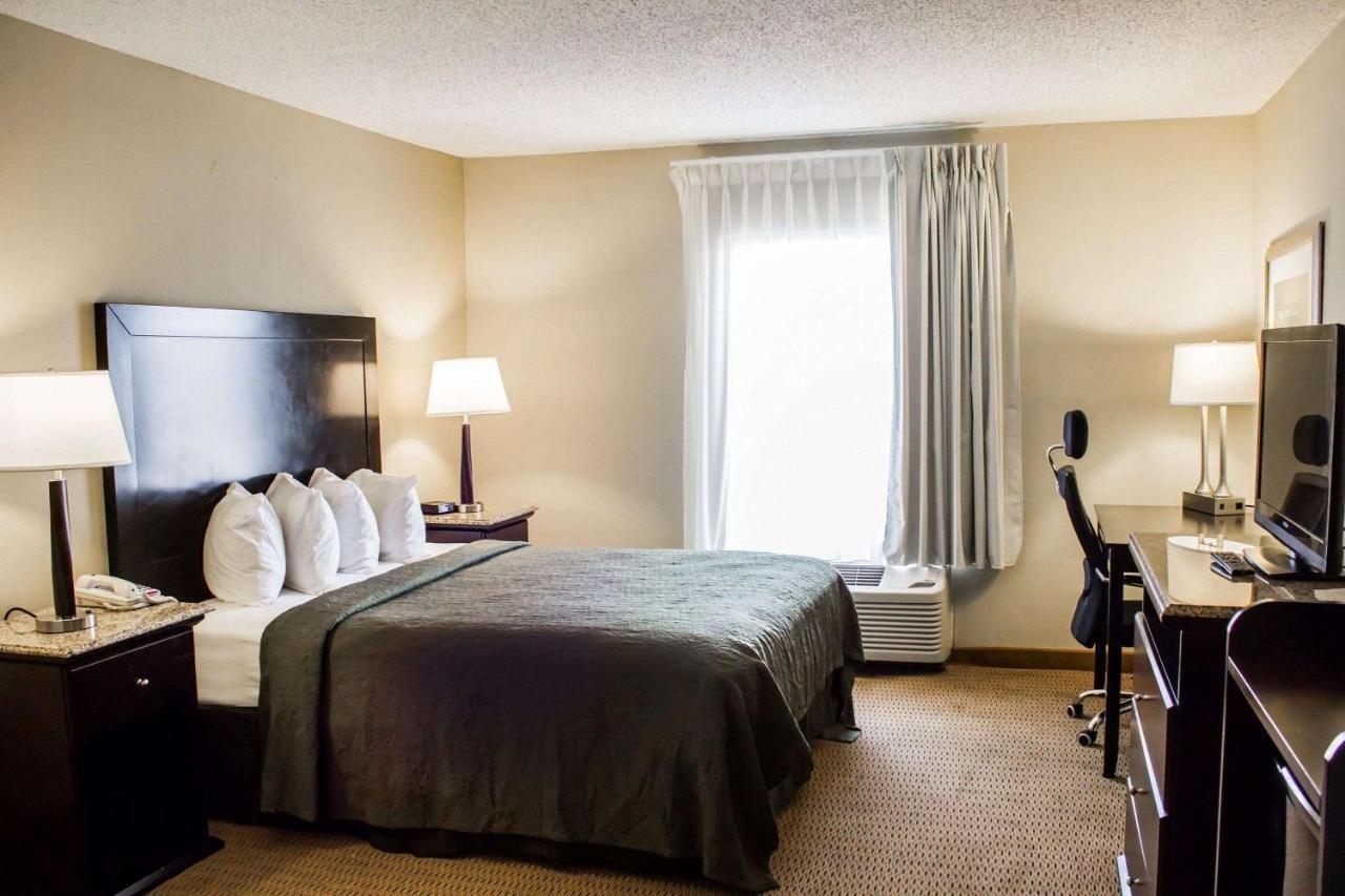 Quality & Hotel